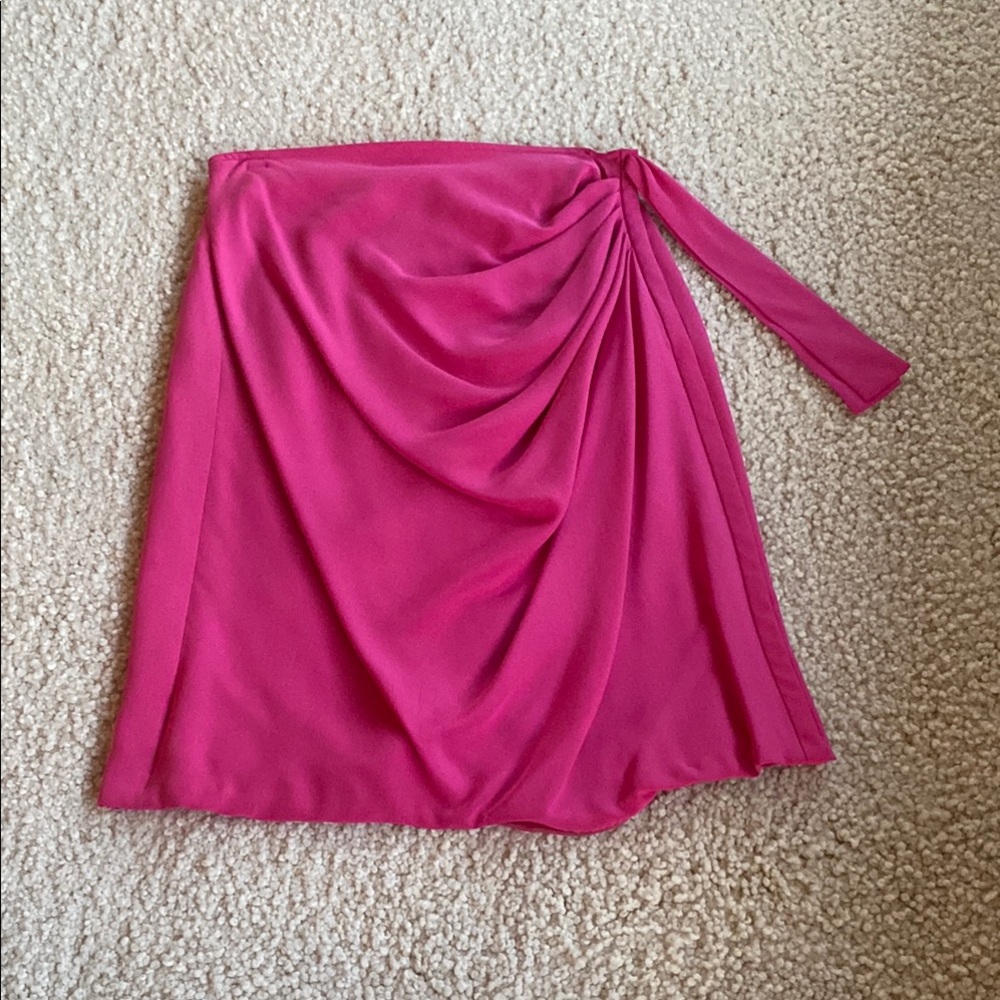 Ungaro Ter, RARE Vintage Women’s Pink Skirt, Made in Hong Kong, Size 10